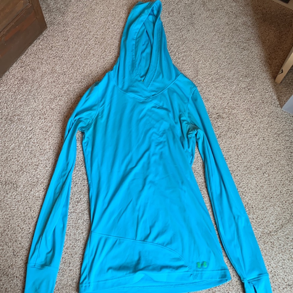 Under Armour long sleeve shirt size small